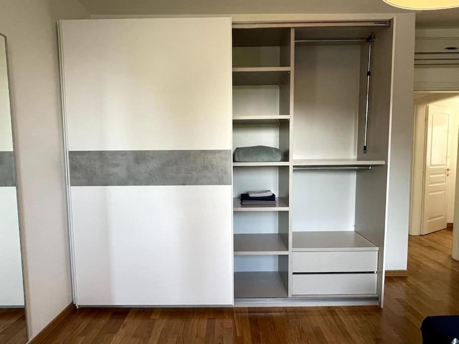 Appartamento Moderno In Tenuta Melloni Анцола дел'Емилия Екстериор снимка